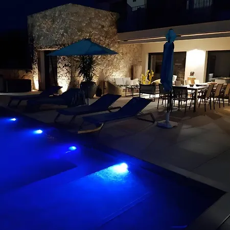 D'hotes Piscine Ile Rousse