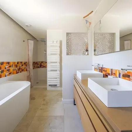 D'hotes Piscine Ile Rousse 3* Lozzi