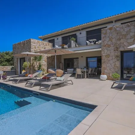 D'hotes Piscine Ile Rousse Bed & Breakfast Lozzi